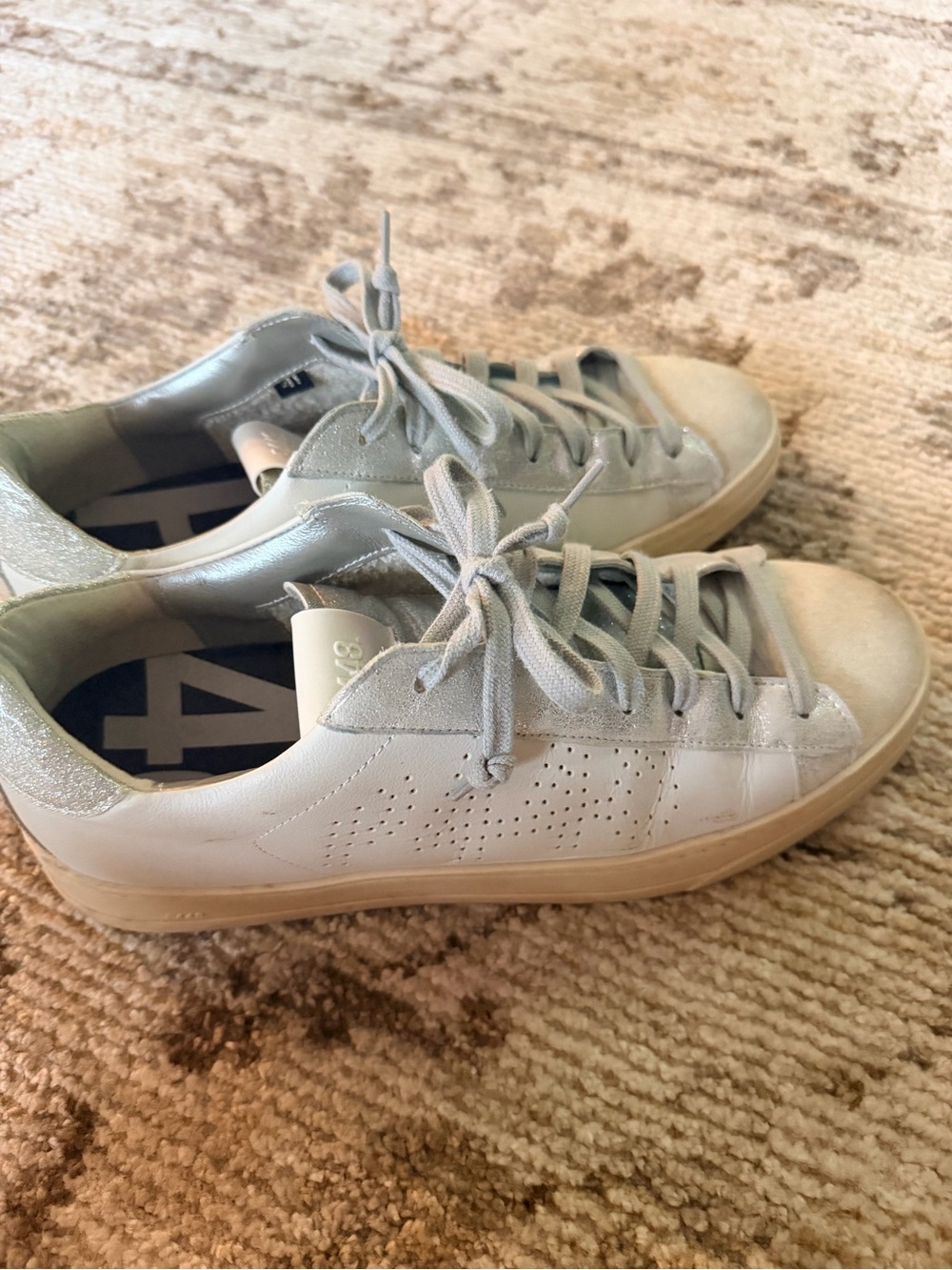 P448 Casual White Low-Top Sneakers with Light Silver Accents